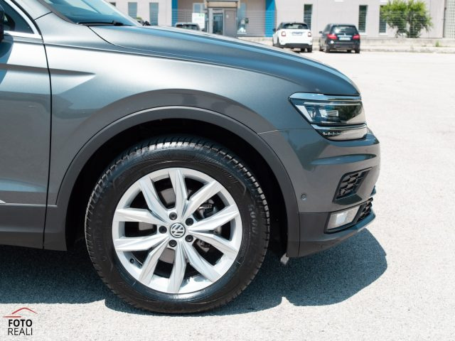 VOLKSWAGEN Tiguan usata, con Volante in pelle