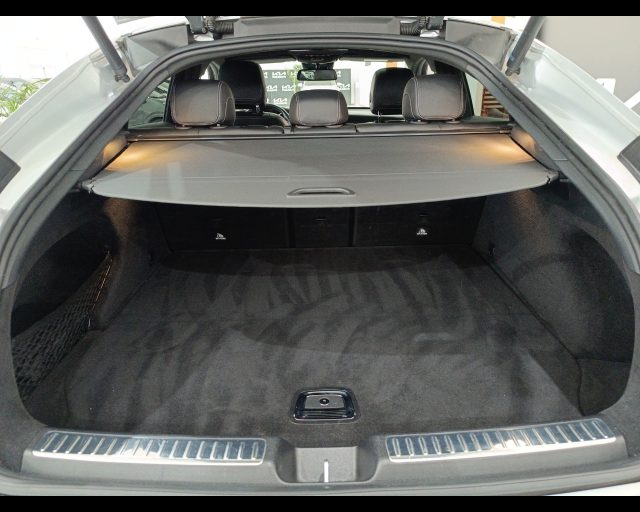 MERCEDES-BENZ GLC 220 usata, con Airbag testa
