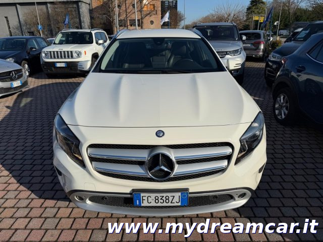 MERCEDES-BENZ GLA 180 usata, con Servosterzo