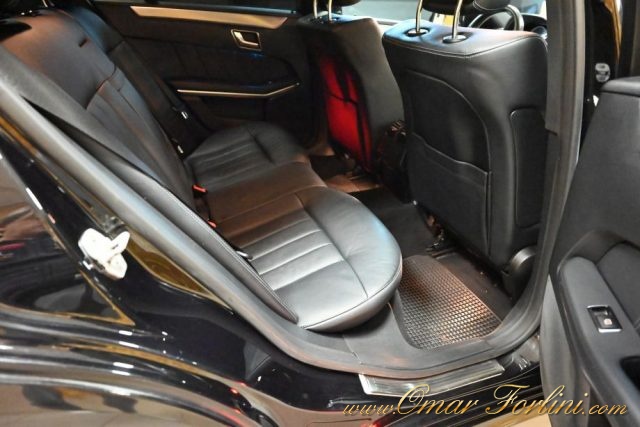 MERCEDES-BENZ E 300 usata 154