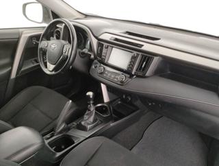 TOYOTA RAV 4 usata, con Bracciolo