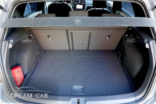 VOLKSWAGEN Golf GTI usata, con Fendinebbia
