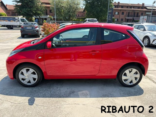 TOYOTA Aygo usata, con Bluetooth