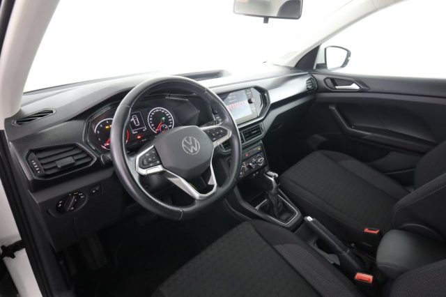 VOLKSWAGEN T-Cross usata 1