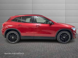 MERCEDES-BENZ GLA 200 usata, con Alzacristalli elettrici