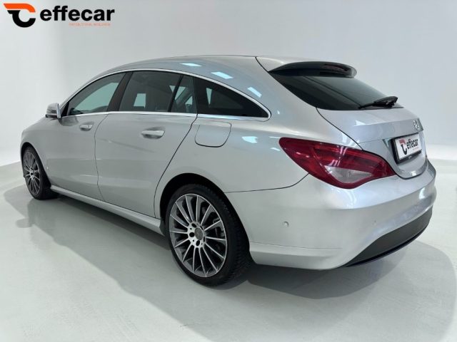 MERCEDES-BENZ CLA 180 usata, con Alzacristalli elettrici
