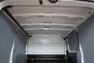 RENAULT Trafic usata, con Fari LED