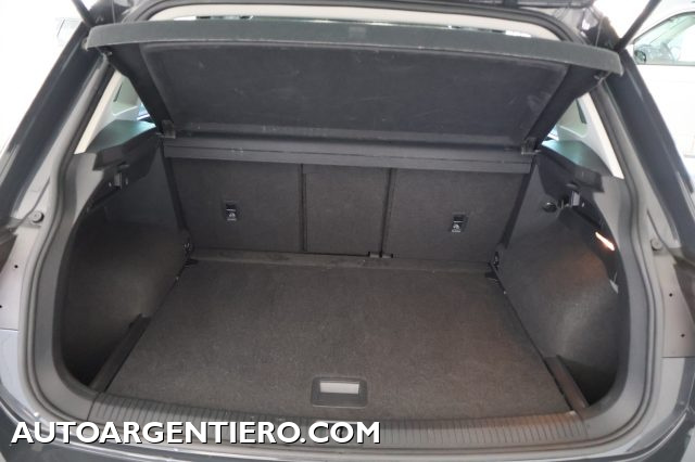 VOLKSWAGEN Tiguan usata, con Autoradio digitale