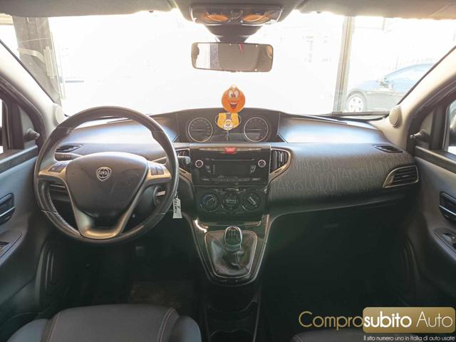LANCIA Ypsilon usata 25