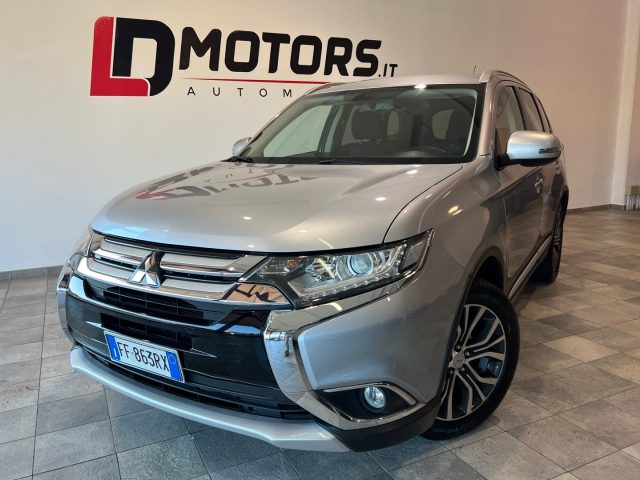 MITSUBISHI Outlander usata, con Airbag