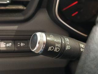 RENAULT Clio usata, con Autoradio digitale