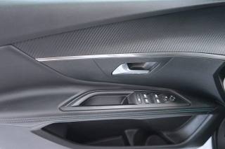 PEUGEOT 3008 usata 31
