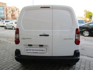 PEUGEOT Partner usata, con Boardcomputer