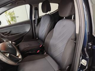 LANCIA Ypsilon usata, con ESP