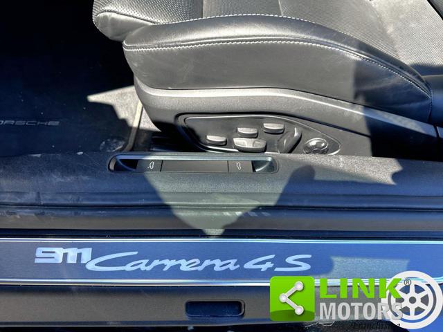 PORSCHE 992 usata, con Park Distance Control