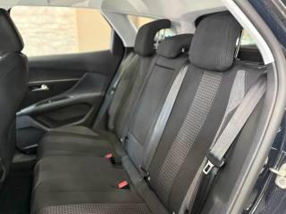 PEUGEOT 3008 usata, con USB