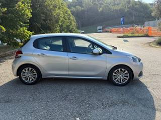 PEUGEOT 208 usata, con Airbag Passeggero