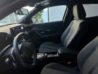 PEUGEOT 2008 usata, con Autoradio digitale
