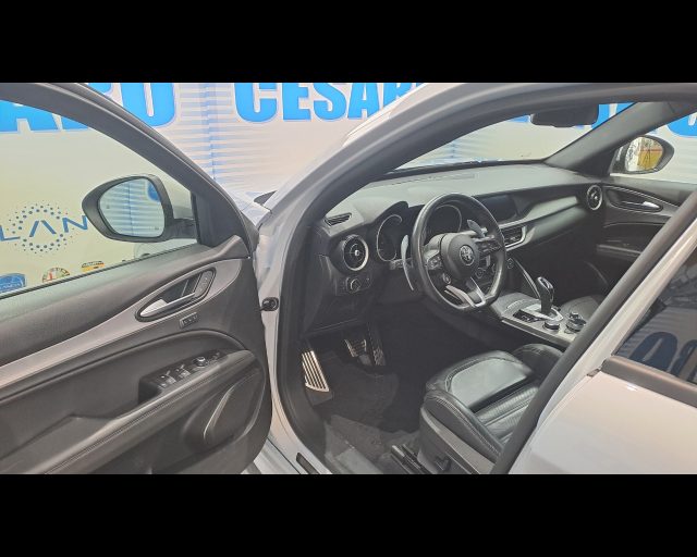 ALFA ROMEO Stelvio usata, con Volante in pelle