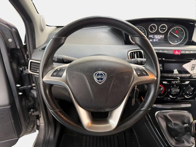 LANCIA Ypsilon usata, con Chiusura centralizzata