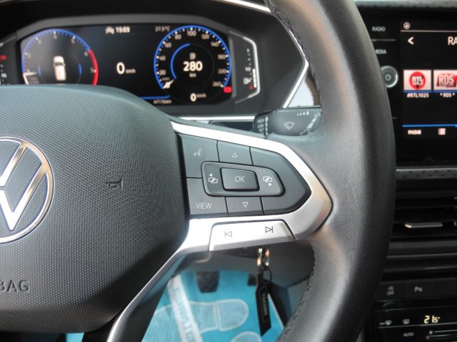VOLKSWAGEN T-Cross usata, con Climatizzatore automatico, 2 zone