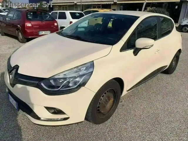 RENAULT Clio usata, con Airbag