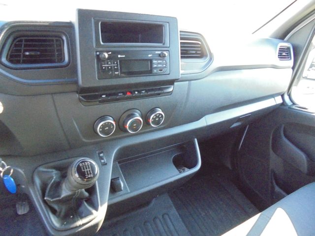 RENAULT Master usata 25