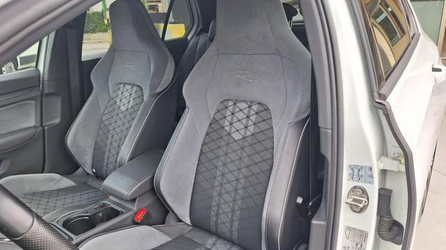 VOLKSWAGEN Golf usata, con Airbag laterali