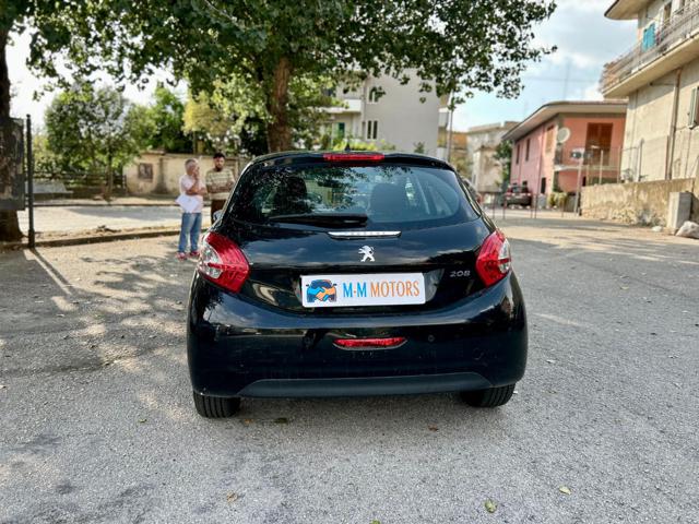 PEUGEOT 208 usata, con Airbag