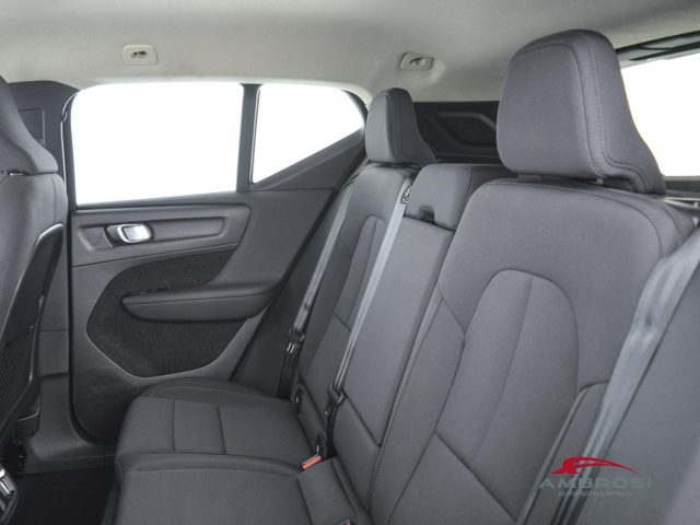 VOLVO XC40 usata 9