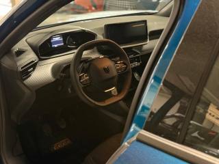 PEUGEOT 2008 usata, con Climatizzatore