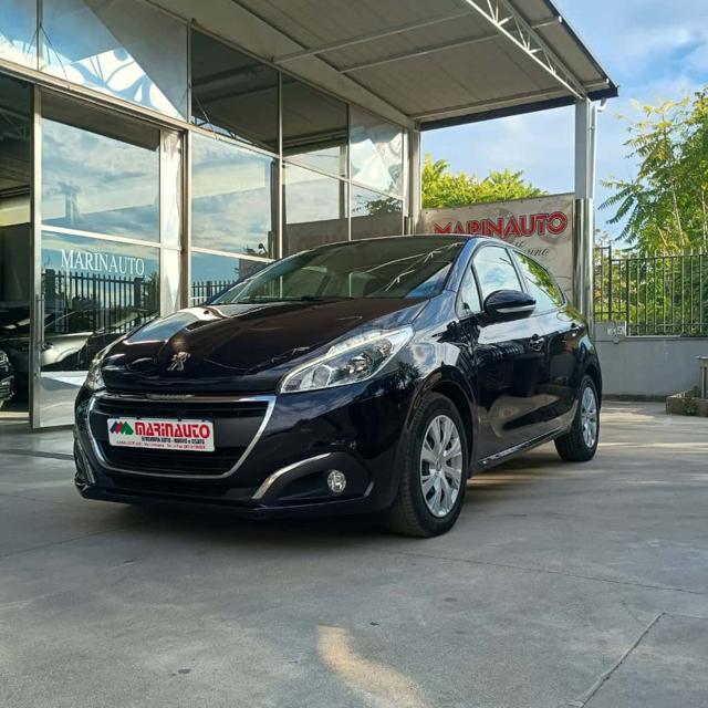 PEUGEOT 208 usata, con ABS