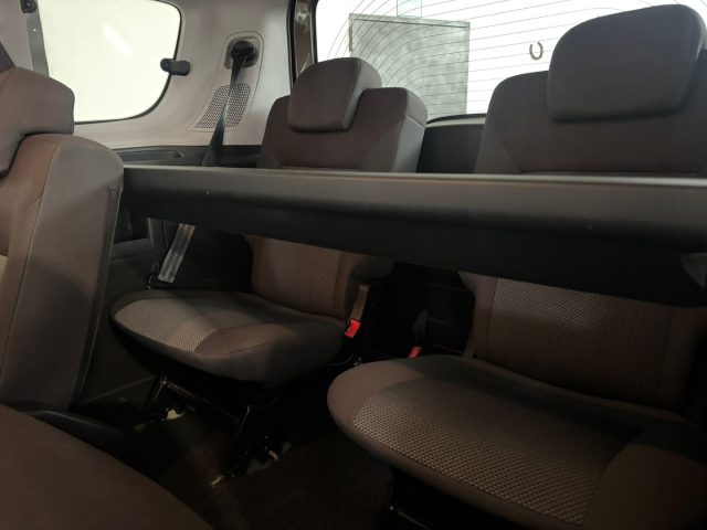 FIAT Doblo usata, con Controllo automatico clima