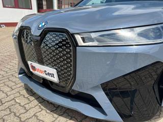 BMW iX usata, con Luci diurne LED
