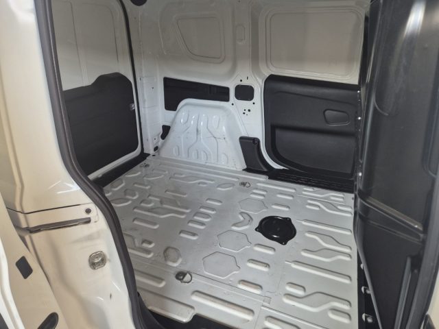 FIAT Doblo usata 13