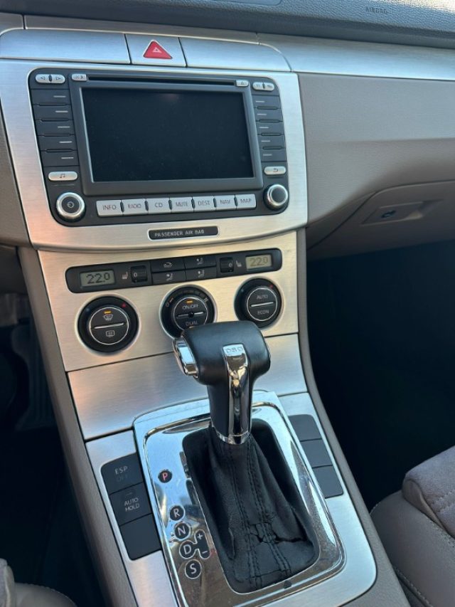 VOLKSWAGEN Passat usata, con Climatizzatore