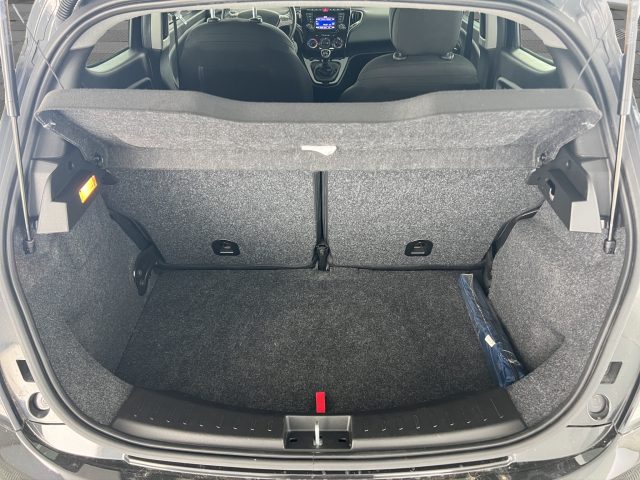 LANCIA Ypsilon usata 12