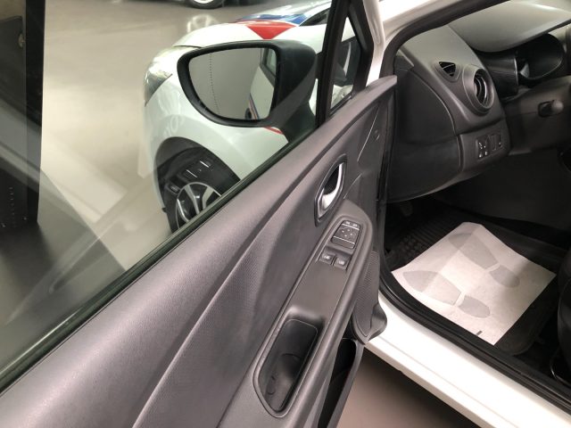 RENAULT Clio usata 19
