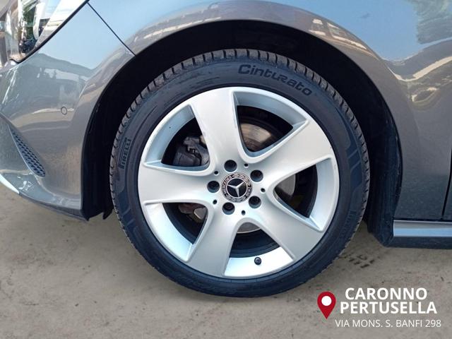 MERCEDES-BENZ CLA 220 usata, con Park Distance Control
