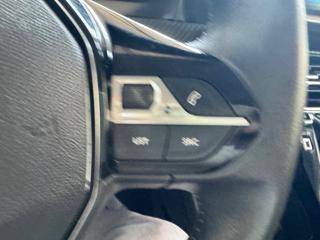 PEUGEOT 208 usata, con USB
