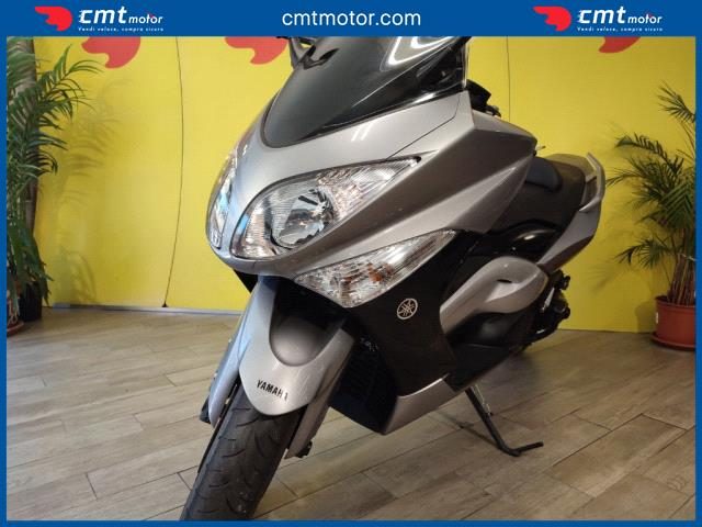 YAMAHA T-Max 500 usata 6