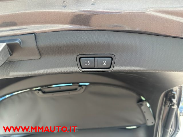 ALFA ROMEO Stelvio usata, con Volante in pelle