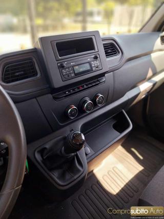 RENAULT Master usata 31