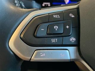 VOLKSWAGEN T-Roc usata, con Sensori di parcheggio anteriori
