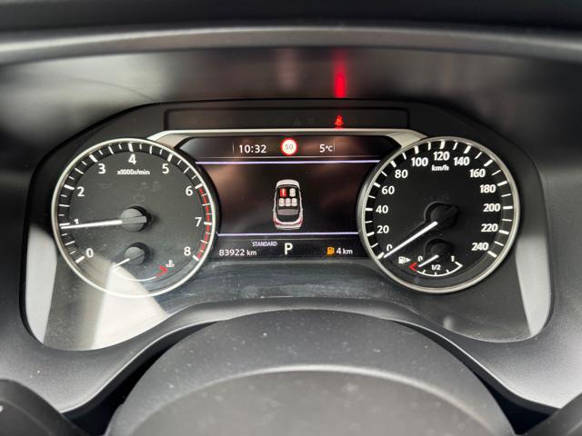 NISSAN Qashqai usata, con Autoradio