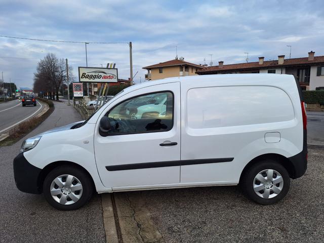 RENAULT Kangoo usata 14