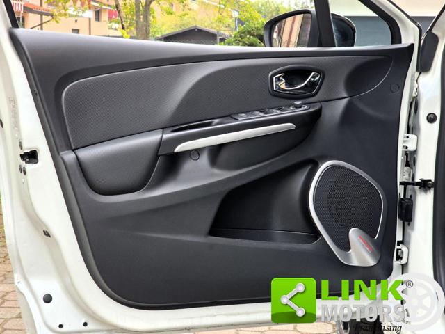 RENAULT Clio usata, con Touch screen
