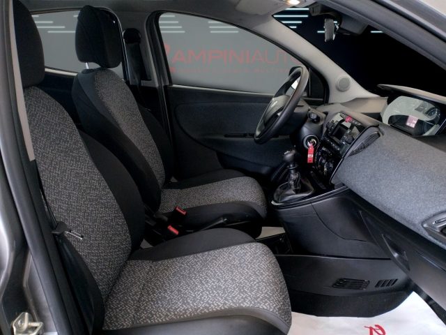 LANCIA Ypsilon usata 17