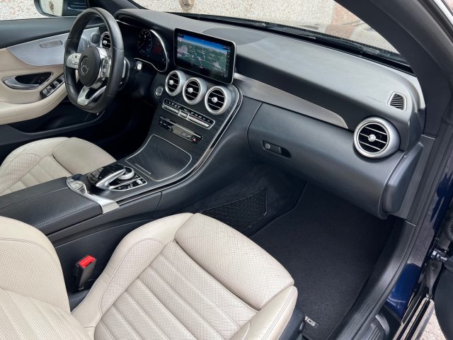 MERCEDES-BENZ C 220 usata, con Autoradio