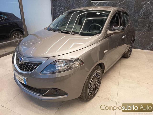 LANCIA Ypsilon usata, con Airbag